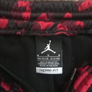 Boys Jordon Nike Therma Fit Pants